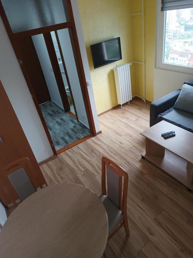 شقة Stan Na Dan Im Užice المظهر الخارجي الصورة