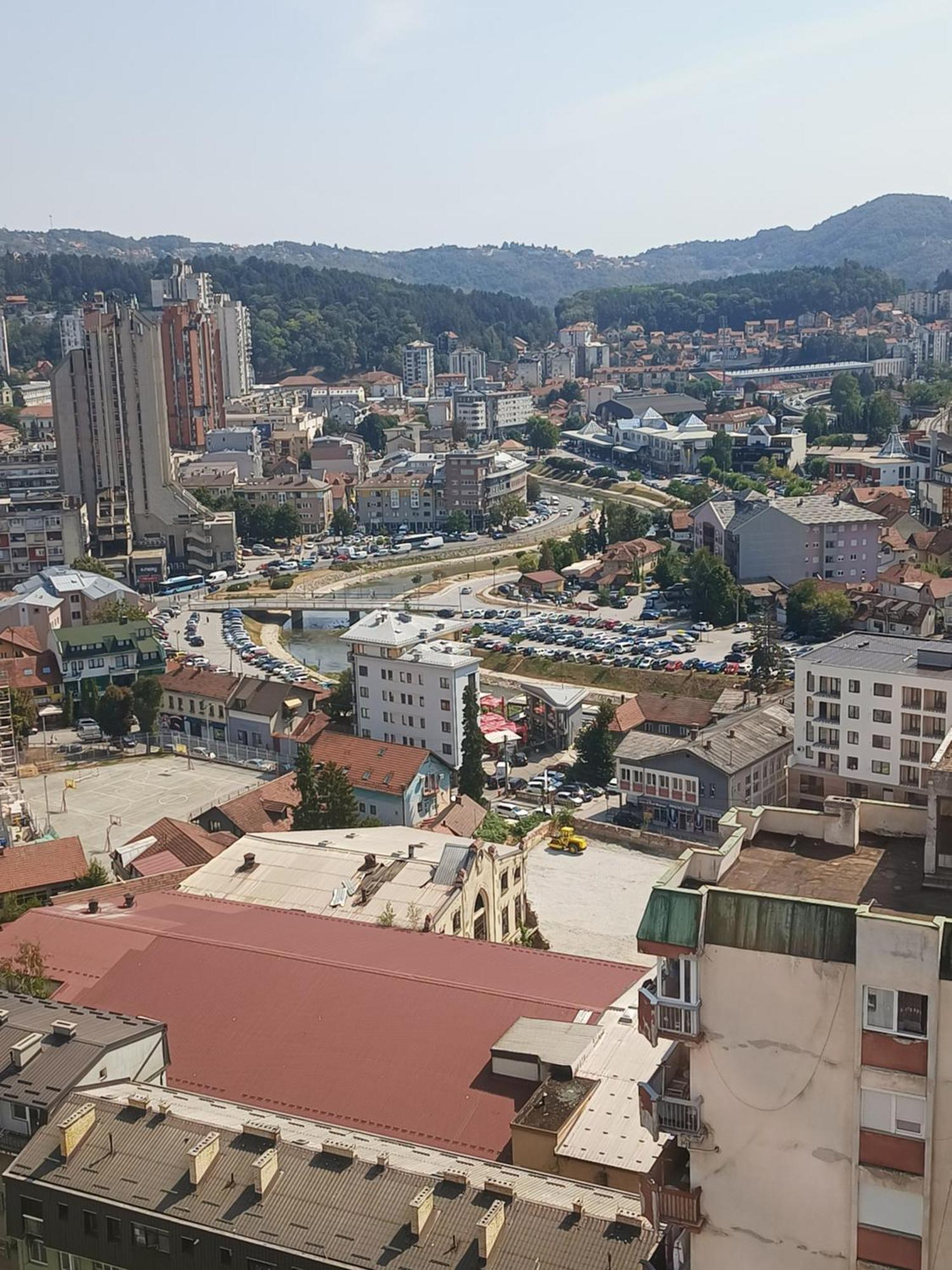 شقة Stan Na Dan Im Užice المظهر الخارجي الصورة